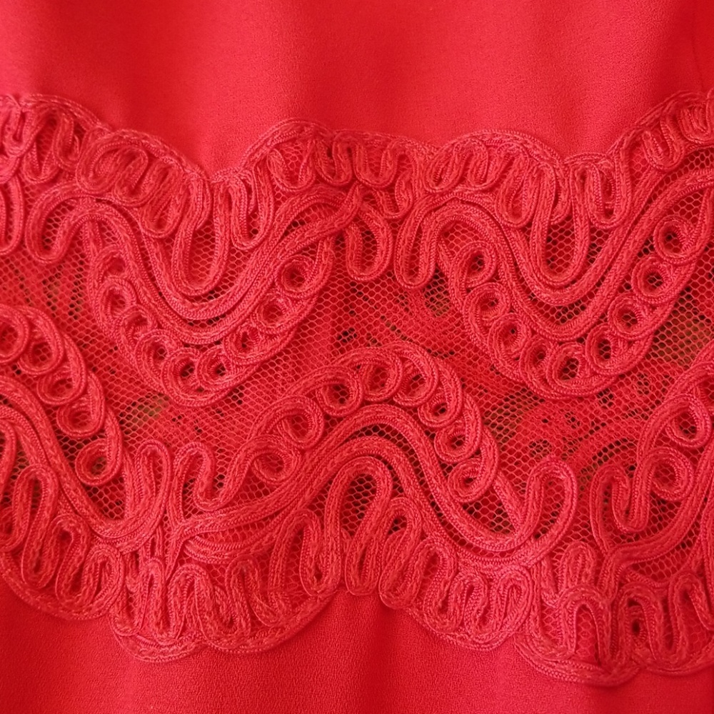 Dress - Picture 3 of 5